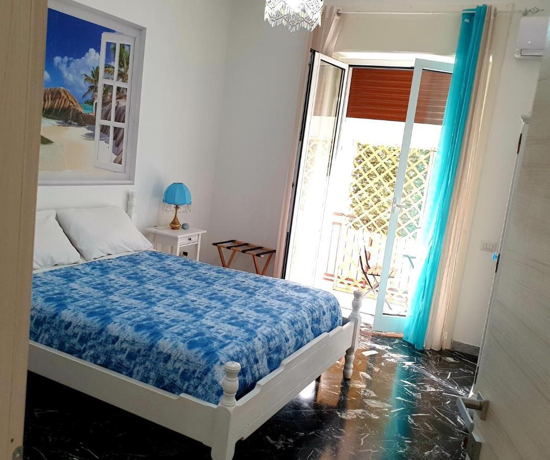 Apartamento Domus Salerno Exterior foto